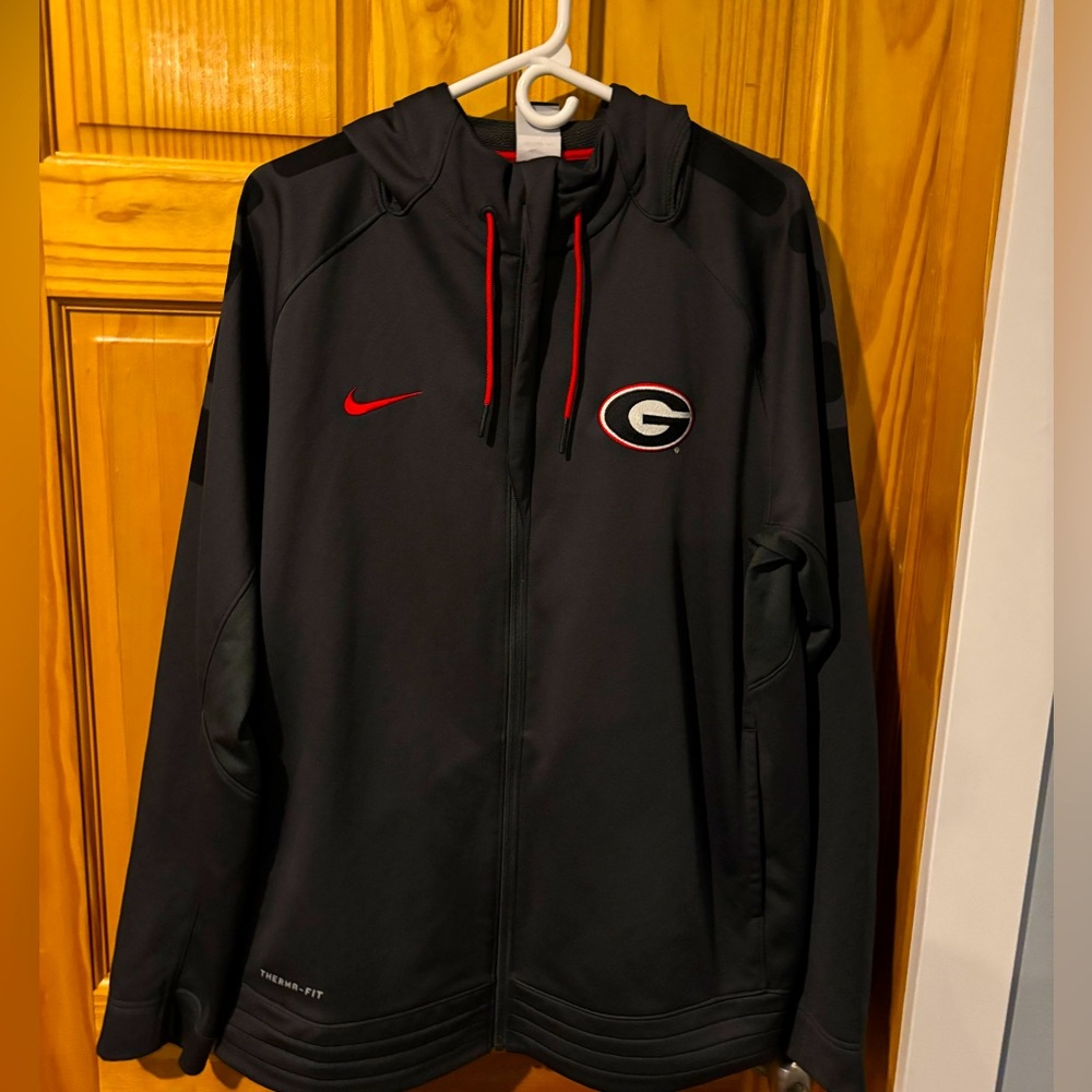 Mens Nike Georgia Bulldogs Thermafit Sweatshirt size XL